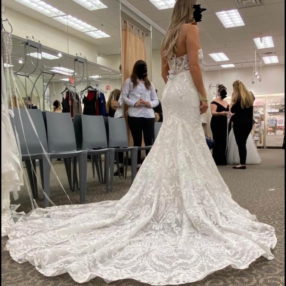 David’s Bridal wedding dress - Brand new with tags, never worn